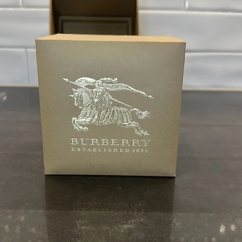 Burberry Watch Presentation Bundle (3 Piece)